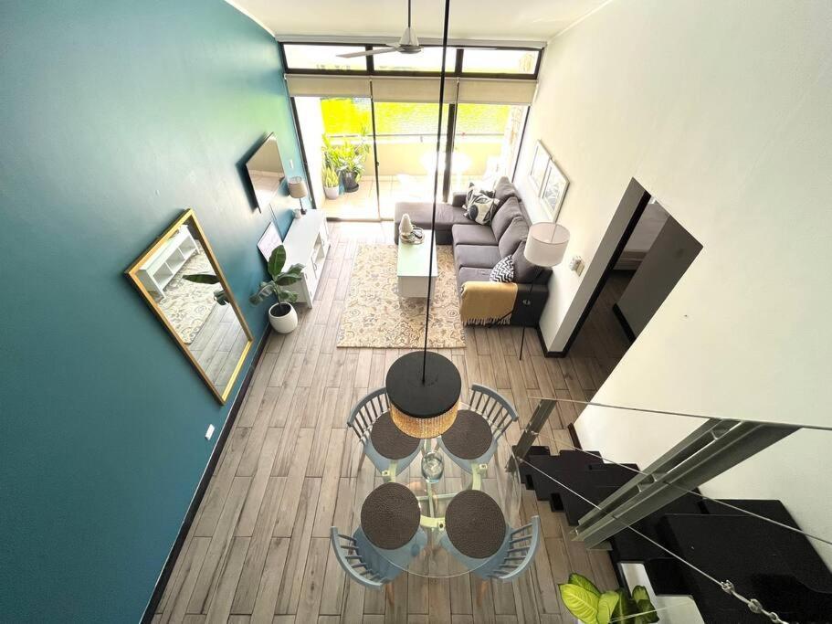 Cr Mariposa Rentals Lakeview Penthouse With Office Space, Pool, Gym, Tennis Santa Ana  Luaran gambar
